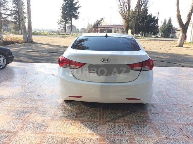 Hyundai Elantra 2012, 99,300 km - 1.6 л - Lənkəran