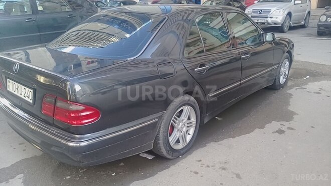 Mercedes E 240 2000, 327,000 km - 2.6 l - Bakı