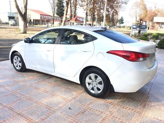 Hyundai Elantra 2012, 99,300 km - 1.6 л - Lənkəran
