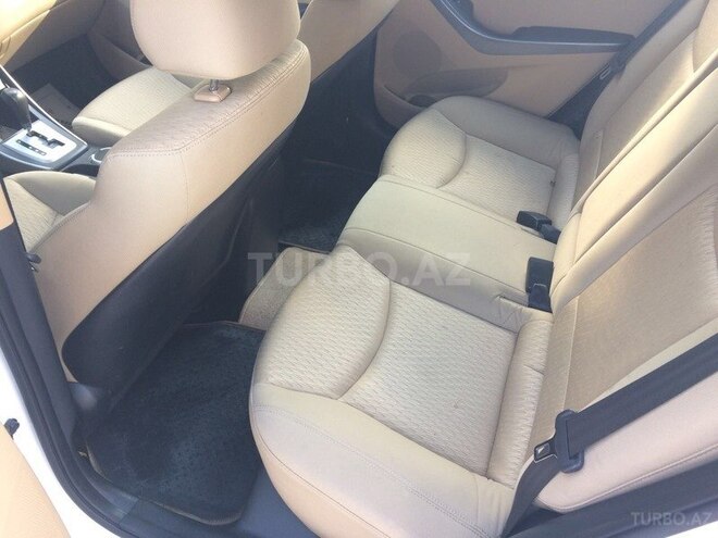 Hyundai Elantra 2012, 99,300 km - 1.6 л - Lənkəran