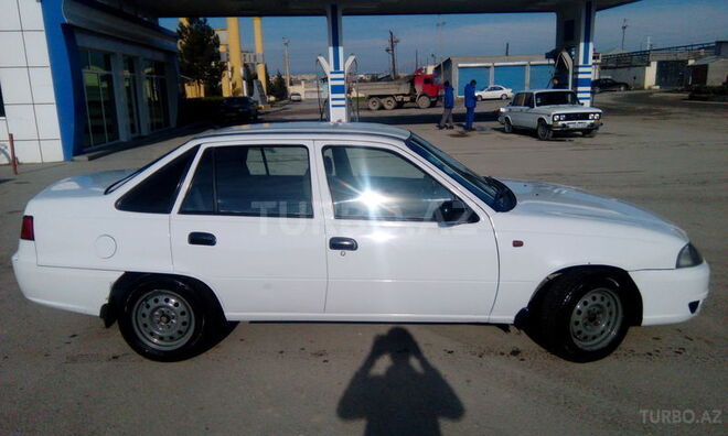 Daewoo Nexia 2011, 303,000 km - 1.5 l - Bakı