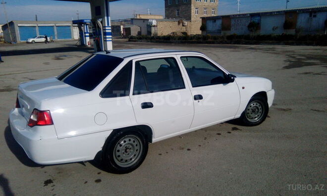 Daewoo Nexia 2011, 303,000 km - 1.5 l - Bakı
