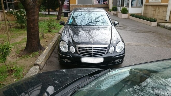 Mercedes E 280 2007, 182,112 km - 3.0 l - Bakı
