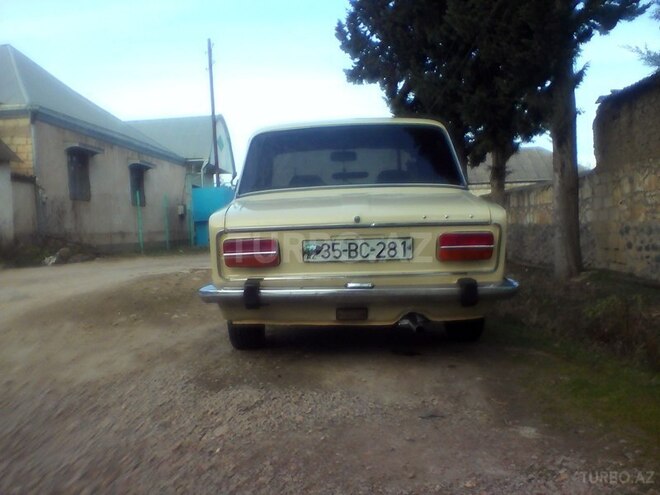 LADA (VAZ) 2103 1979, 800,000 km - 1.3 l - Tovuz