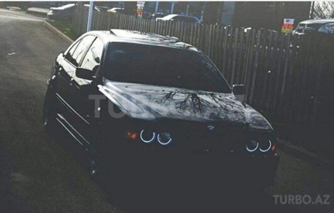 BMW 535 2000, 271,356 km - 3.5 l - Gəncə