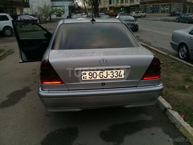 Mercedes C 240 1997, 288,212 km - 2.4 l - Bakı