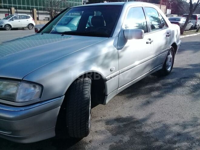 Mercedes C 240 1997, 288,212 km - 2.4 l - Bakı