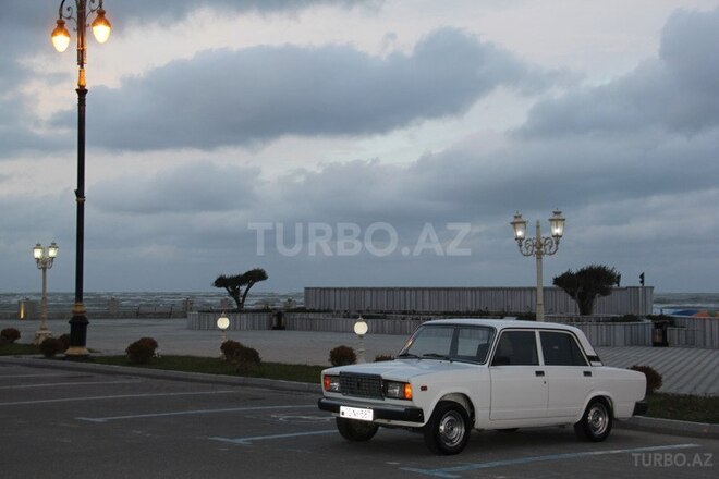 LADA (VAZ) 2107 2005, 159,000 km - 1.6 l - Bakı