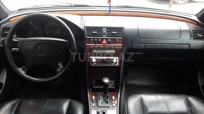 Mercedes C 230 1998, 200,000 km - 2.3 л - Bakı