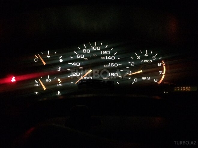 Chevrolet  1998, 175,000 km - 2.2 l - Yevlax