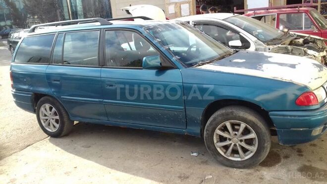Opel Astra 1993, 23,000 km - 1.6 l - Sumqayıt