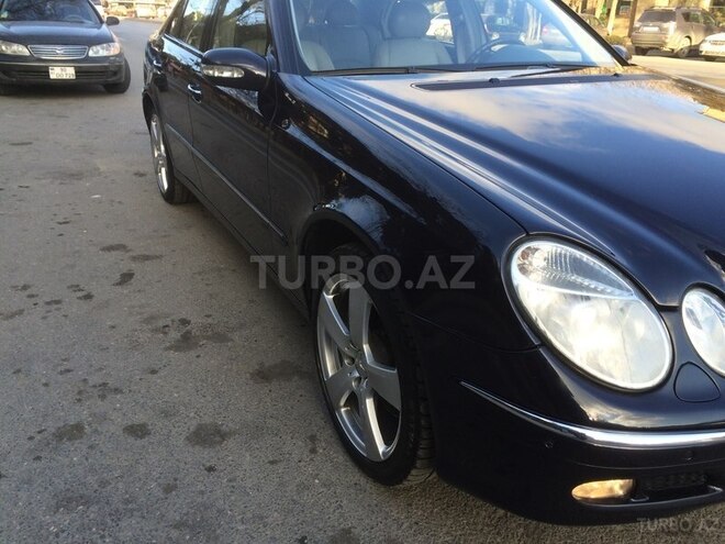 Mercedes E 500 2002, 215,470 km - 5.0 l - Bakı