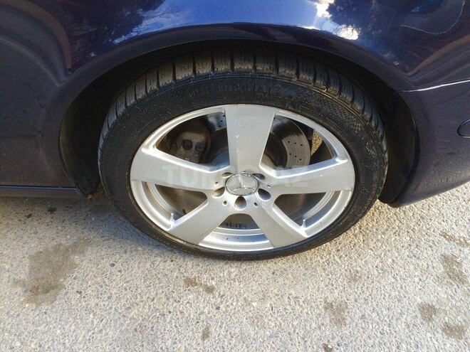 Mercedes E 500 2002, 215,470 km - 5.0 l - Bakı