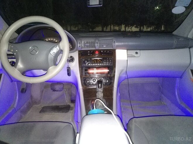 Mercedes C 240 2001, 362,000 km - 2.4 l - Bakı
