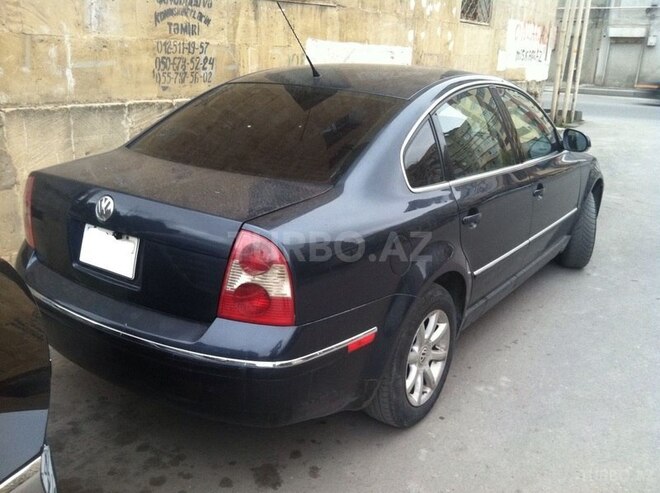 Volkswagen Passat 2003, 270,000 km - 1.8 l - Bakı