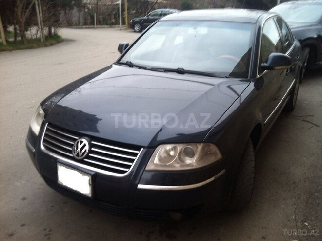Volkswagen Passat 2003, 270,000 km - 1.8 l - Bakı