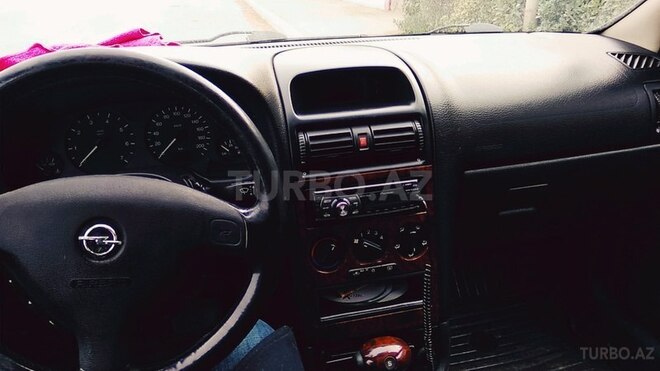 Opel Astra 1998, 180,000 km - 2.0 l - Sumqayıt