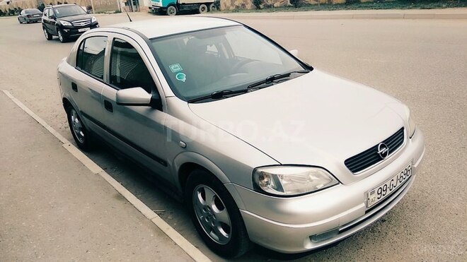 Opel Astra 1998, 180,000 km - 2.0 l - Sumqayıt