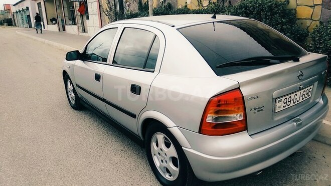 Opel Astra 1998, 180,000 km - 2.0 l - Sumqayıt