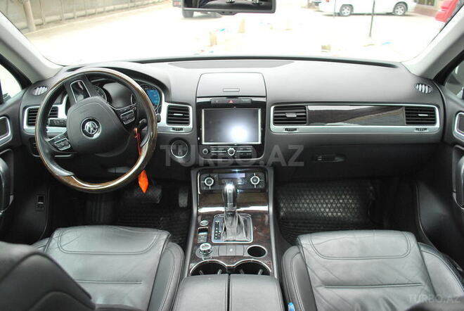 Volkswagen Touareg 2010, 152,000 km - 3.6 л - Bakı