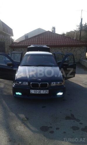 BMW 318 1993, 415,000 km - 1.8 l - Bakı