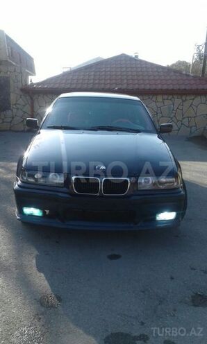 BMW 318 1993, 415,000 km - 1.8 l - Bakı