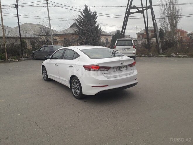 Hyundai Elantra 2016, 30,900 km - 2.0 l - Bakı