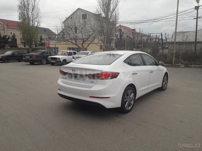 Hyundai Elantra 2016, 30,900 km - 2.0 l - Bakı