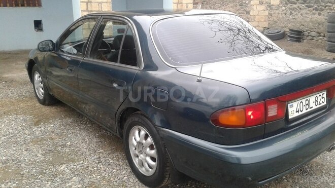 Hyundai Sonata 1995, 284,000 km - 2.0 л - Bərdə