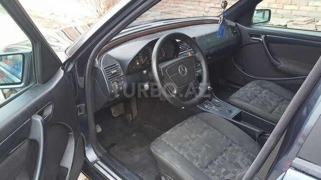 Mercedes C 180 1997, 234,567 km - 1.8 l - Gəncə