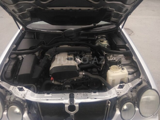 Mercedes E 200 1999, 366,000 km - 2.0 л - Bakı