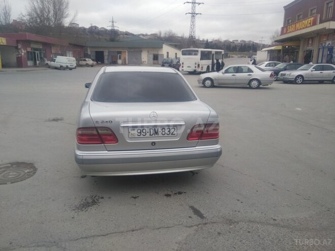 Mercedes E 200 1999, 366,000 km - 2.0 л - Bakı