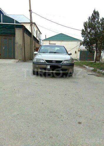 Opel Vectra 1996, 244,500 km - 2.0 л - Bakı