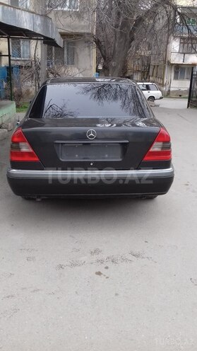Mercedes C 180 1995, 285,000 km - 1.8 l - Bakı
