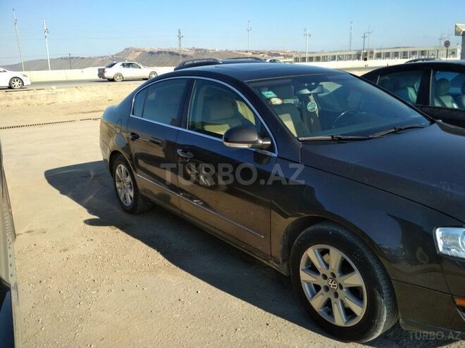 Volkswagen Passat 2005, 126,000 km - 0.2 l - Bakı