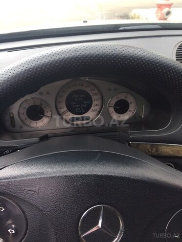 Mercedes E 220 2002, 258,000 km - 2.2 l - Xaçmaz