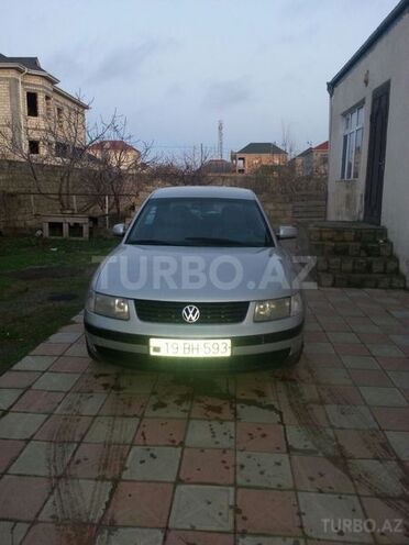 Volkswagen Passat 1998, 285,321 km - 1.9 л - Bakı