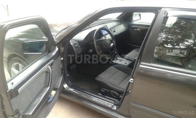 Mercedes C 180 1994, 289,000 km - 1.8 l - Sumqayıt