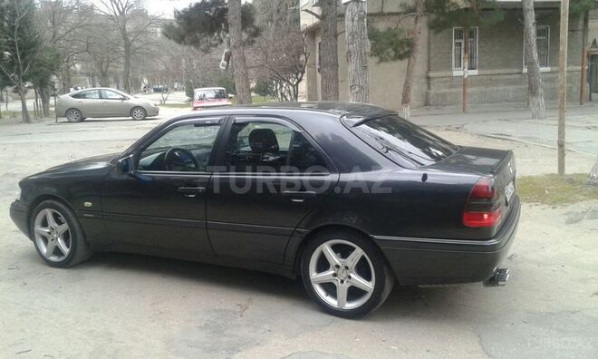 Mercedes C 180 1994, 289,000 km - 1.8 l - Sumqayıt