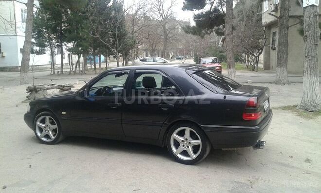 Mercedes C 180 1994, 289,000 km - 1.8 l - Sumqayıt