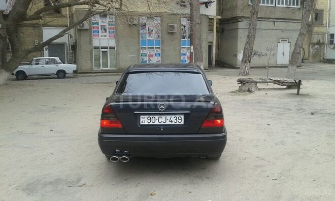 Mercedes C 180 1994, 289,000 km - 1.8 l - Sumqayıt