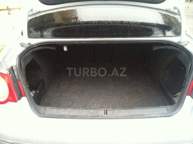 Volkswagen Passat 2006, 190,000 km - 2.0 l - Bakı