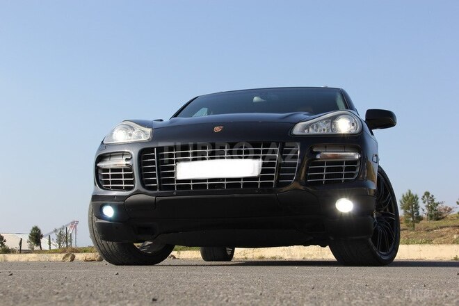 Porsche Cayenne Turbo 2008, 94,000 km - 0.5 l - Bakı
