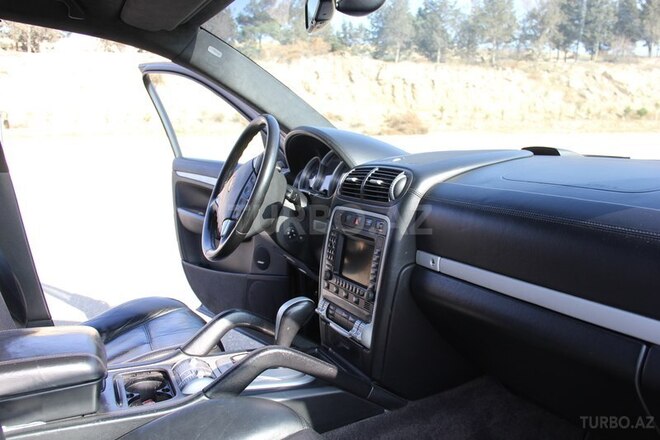Porsche Cayenne Turbo 2008, 94,000 km - 0.5 l - Bakı