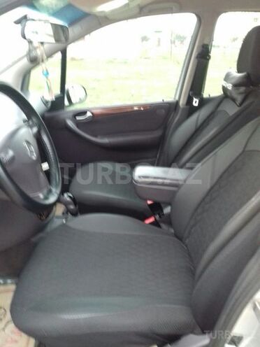 Mercedes A 160 2001, 137,869 km - 1.6 l - Bakı