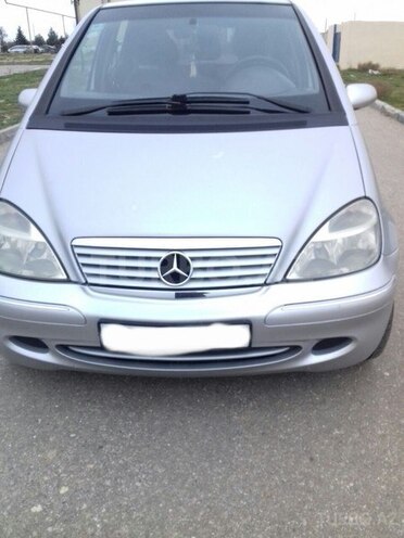 Mercedes A 160 2001, 137,869 km - 1.6 l - Bakı