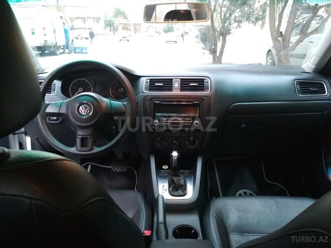 Volkswagen Jetta 2013, 92,000 km - 1.8 л - Bakı