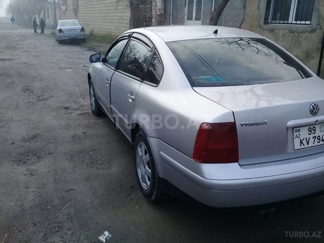 Volkswagen Passat 2000, 250,000 km - 1.8 l - Gəncə