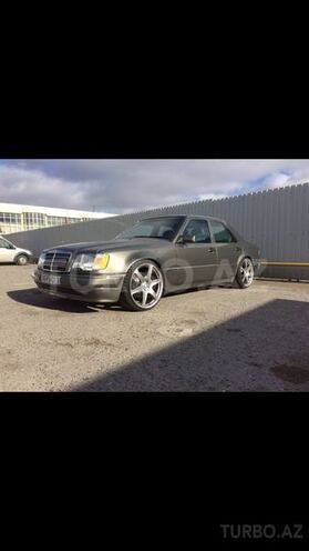 Mercedes E 500 1995, 275,000 km - 5.0 l - Bakı