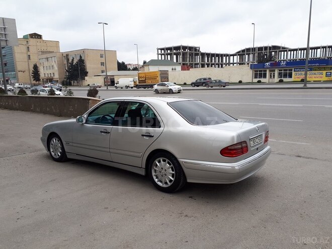 Mercedes E 230 1997, 396,000 km - 2.3 l - Bakı